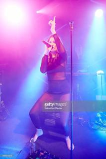 Tove Lo feet photo thumbnail
