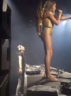Tove Lo feet photo thumbnail