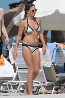 Tove Lo feet photo thumbnail