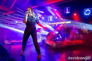 Tove Lo feet photo thumbnail