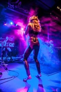 Tove Lo feet photo thumbnail