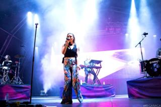 Tove Lo feet photo thumbnail