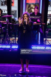 Tove Lo feet photo thumbnail