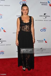 Tove Lo feet photo thumbnail