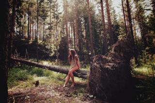 Tove Lo feet photo thumbnail