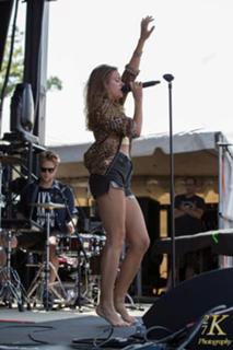 Tove Lo feet photo thumbnail
