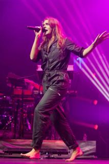 Tove Lo feet photo thumbnail