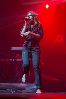 Tove Lo feet photo thumbnail