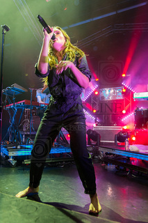 Tove Lo feet photo thumbnail