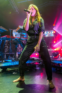 Tove Lo feet photo thumbnail
