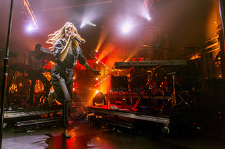 Tove Lo feet photo thumbnail