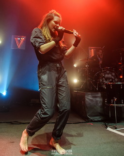 Tove Lo feet photo thumbnail
