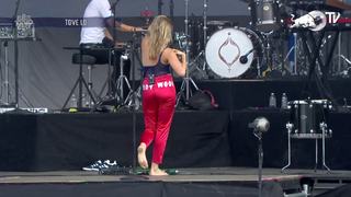Tove Lo feet photo thumbnail