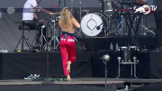 Tove Lo feet photo thumbnail