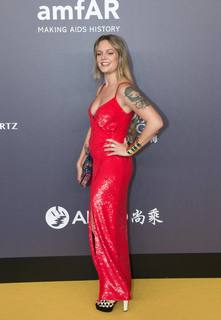 Tove Lo feet photo thumbnail