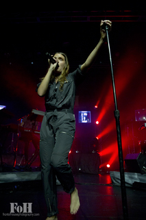 Tove Lo feet photo thumbnail