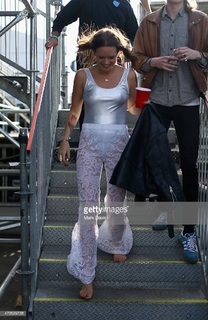 Tove Lo feet photo thumbnail