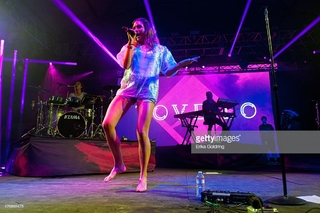 Tove Lo feet photo thumbnail