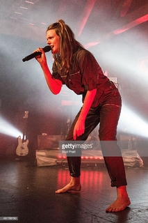 Tove Lo feet photo thumbnail