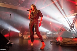 Tove Lo feet photo thumbnail
