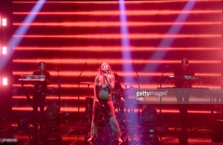 Tove Lo feet photo thumbnail