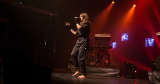 Tove Lo feet photo thumbnail