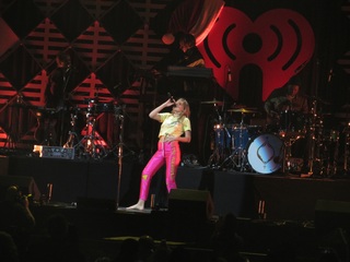 Tove Lo feet photo thumbnail