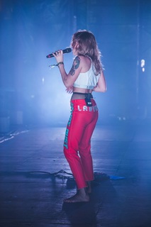 Tove Lo feet photo thumbnail