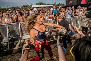 Tove Lo feet photo thumbnail