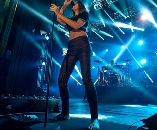 Tove Lo feet photo thumbnail
