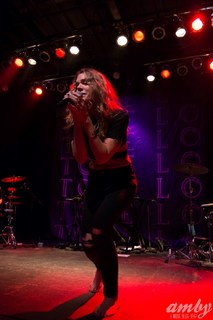Tove Lo feet photo thumbnail