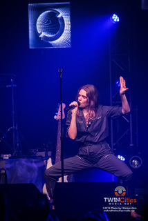 Tove Lo feet photo thumbnail