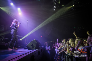 Tove Lo feet photo thumbnail