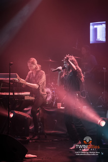 Tove Lo feet photo thumbnail