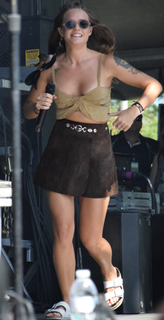 Tove Lo feet photo thumbnail