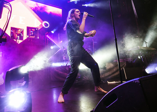 Tove Lo feet photo thumbnail