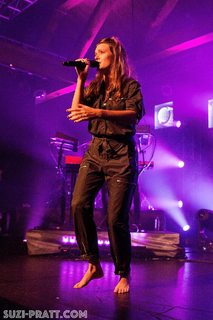 Tove Lo feet photo thumbnail