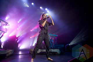 Tove Lo feet photo thumbnail