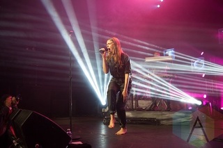 Tove Lo feet photo thumbnail