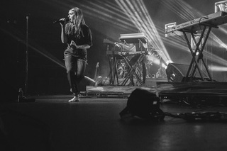 Tove Lo feet photo thumbnail