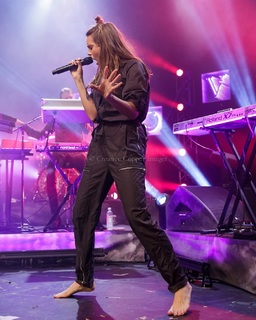 Tove Lo feet photo thumbnail