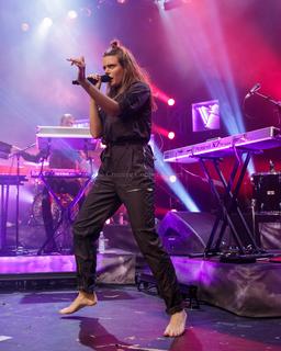 Tove Lo feet photo thumbnail