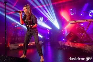 Tove Lo feet photo thumbnail