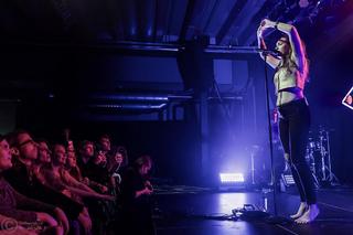 Tove Lo feet photo thumbnail