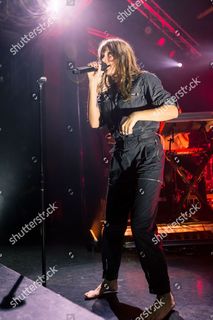 Tove Lo feet photo thumbnail