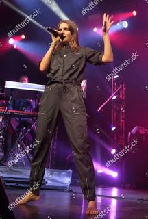 Tove Lo feet photo thumbnail