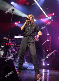 Tove Lo feet photo thumbnail