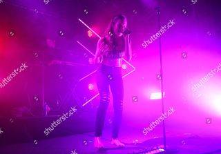 Tove Lo feet photo thumbnail