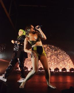 Tove Lo feet photo thumbnail