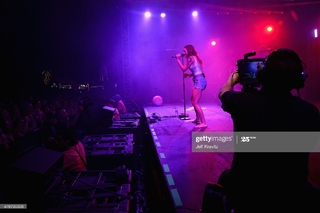 Tove Lo feet photo thumbnail